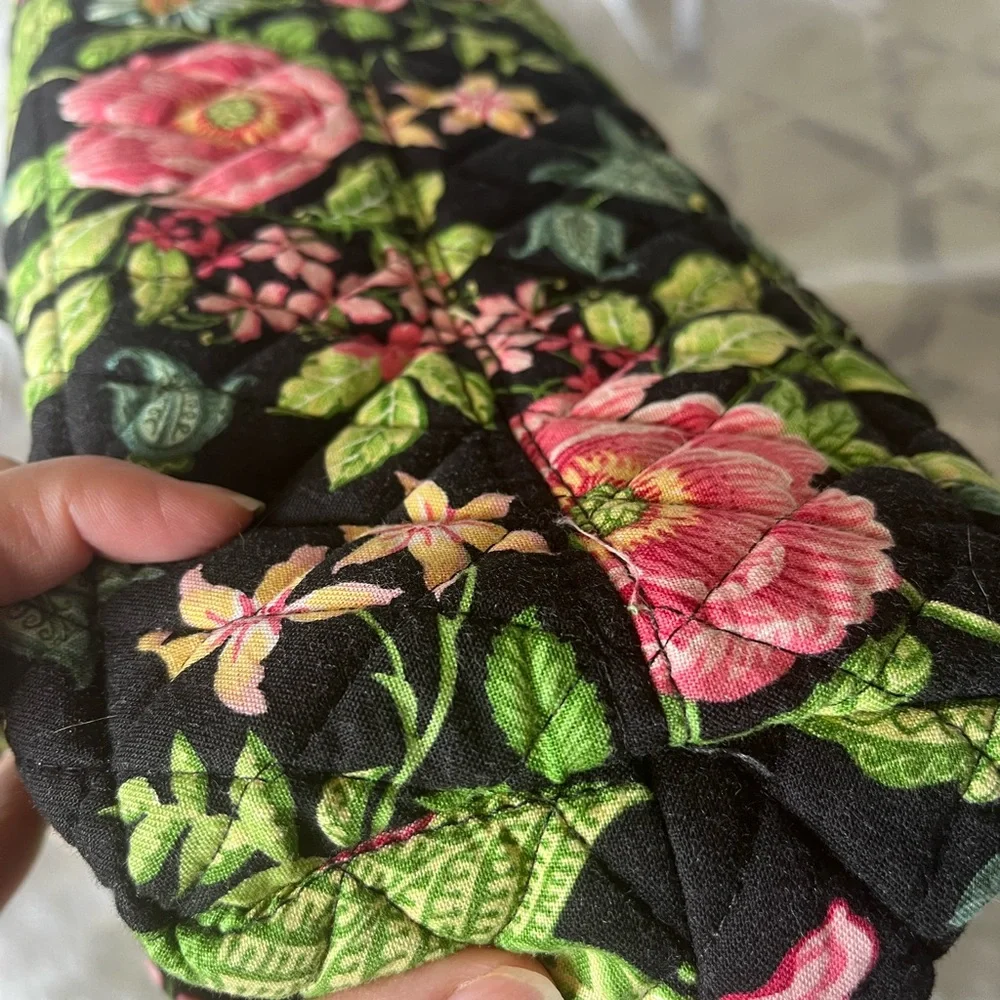 Vera Bradley “Botanica” purse retired excellent condition.